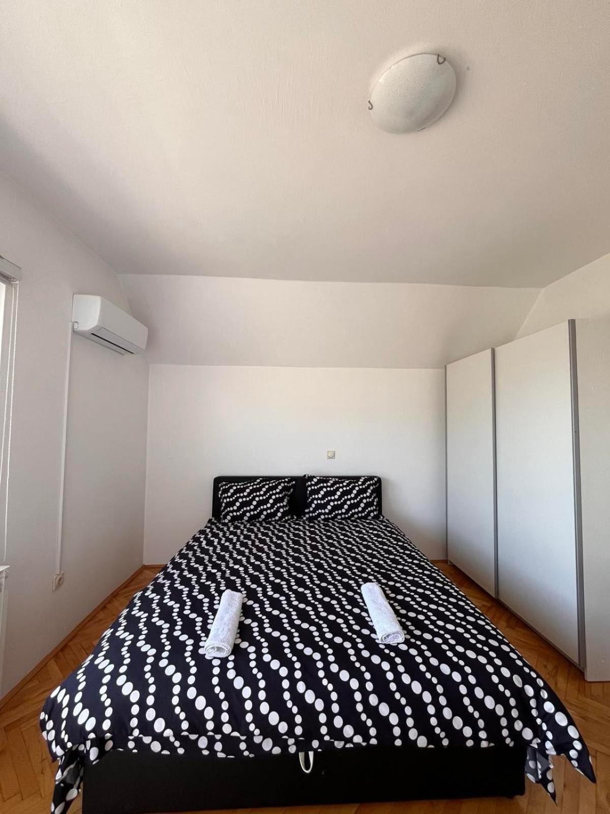 Villa Sunny Side Сараево Екстериор снимка