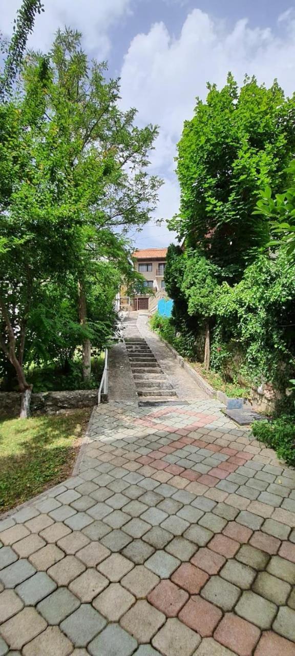 Villa Sunny Side Сараево Екстериор снимка