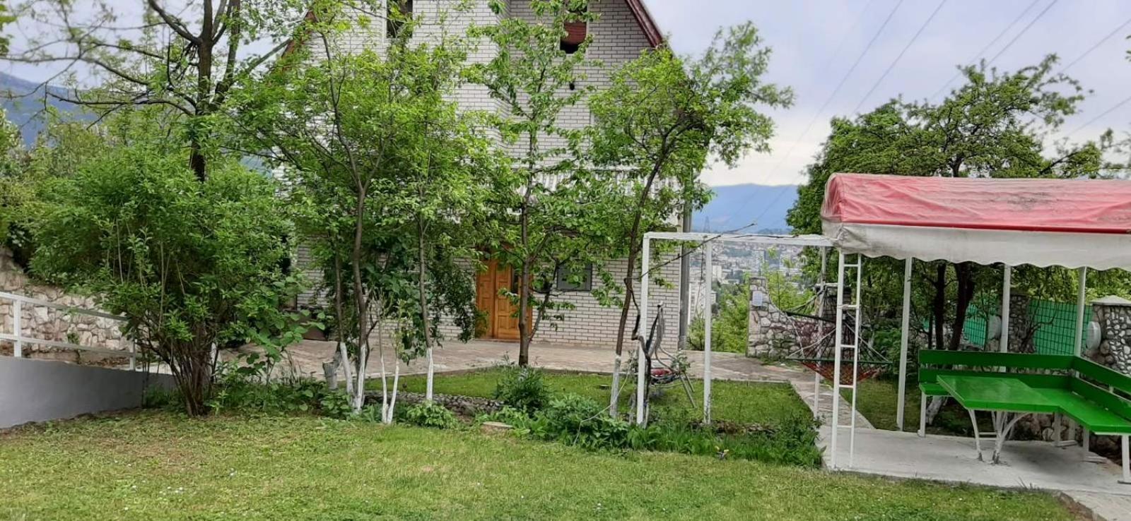 Villa Sunny Side Сараево Екстериор снимка